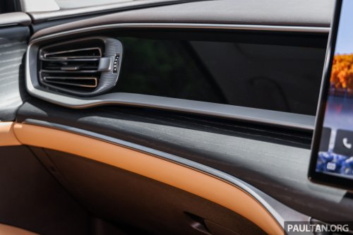 Denza D9 tax-free prices unchanged for 2025 units as MY2026 is prepared – RM259k FWD, RM309k AWD