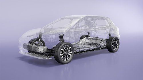 2025 MG4 gets rounded styling under pressure to improve China sales; semi-solid-state battery in Sept