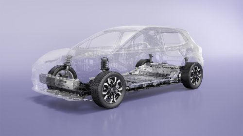 2025 MG4 gets rounded styling under pressure to improve China sales; semi-solid-state battery in Sept