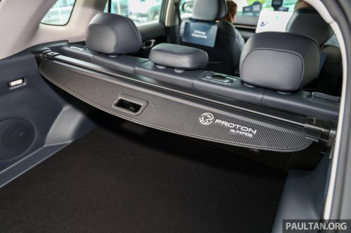 Proton eMas 7 now comes with free tonneau cover for existing, new customers – OTA brings Apple CarPlay