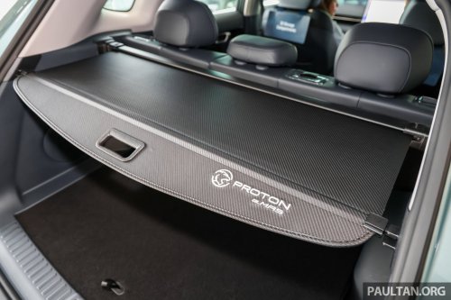 Proton eMas 7 now comes with free tonneau cover for existing, new customers – OTA brings Apple CarPlay