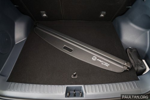 Proton eMas 7 now comes with free tonneau cover for existing, new customers – OTA brings Apple CarPlay