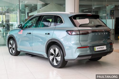 Proton eMas 7 now comes with free tonneau cover for existing, new customers – OTA brings Apple CarPlay