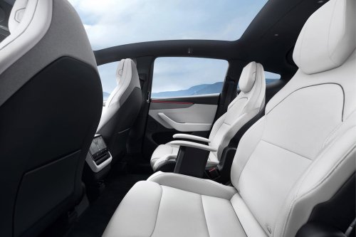 Tesla, Tesla Model Y, 2025 Tesla Model Y L launched in China – 6 seats, long wheelbase; up to 751 km CLTC EV range; from RM199k