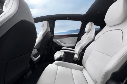 Tesla, Tesla Model Y, 2025 Tesla Model Y L launched in China – 6 seats, long wheelbase; up to 751 km CLTC EV range; from RM199k