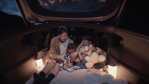 2026 Tesla Model Y in China updated to get larger 16-inch screen, black headlining from 6-seater Model Y L