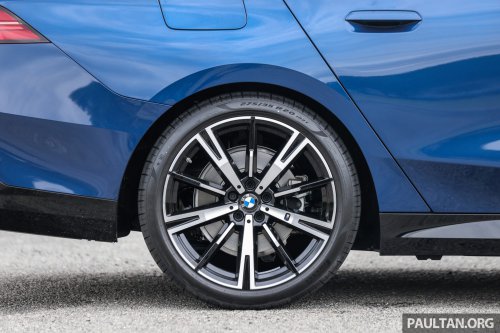 2025 BMW 530i M Sport review in Malaysia – RM400k; better car than the W214 Mercedes-Benz E-Class?