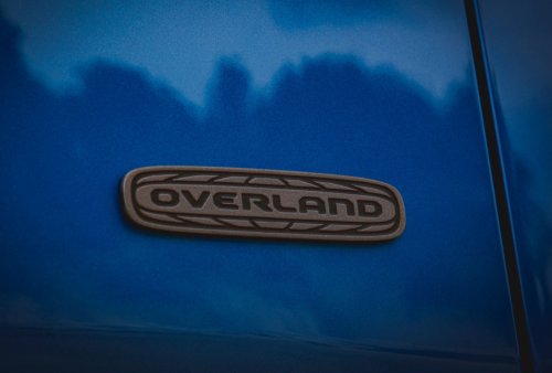 2026 Jeep Cherokee – 210 hp/312 Nm 1.6T petrol hybrid with two e-motors; 800 km combined range