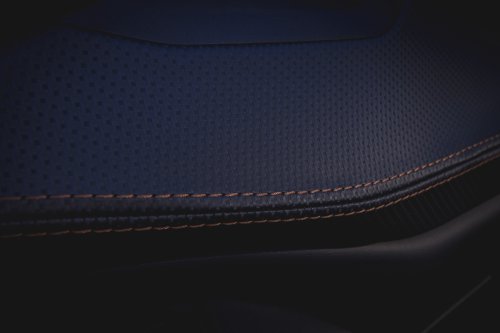 2026 Jeep Cherokee – 210 hp/312 Nm 1.6T petrol hybrid with two e-motors; 800 km combined range