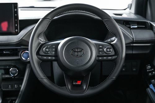 2026 Toyota Vios Hybrid debuts – 1.5L four-cylinder petrol, 111 PS; two variants, from RM93k in Thailand