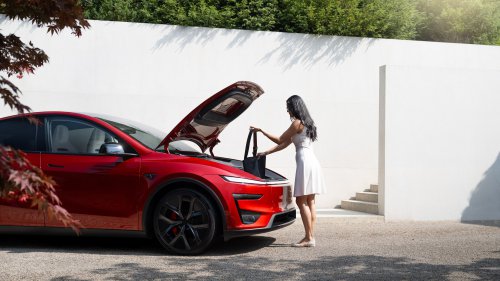 2026 Tesla Model Y Performance debuts – top-spec Juniper packs 460 hp; 0-100 in 3.5s, 250 km/h, 580 km