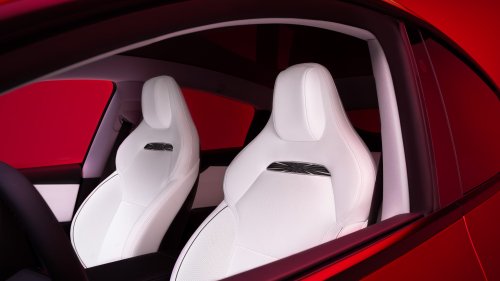 Tesla, Tesla Model Y, 2026 Tesla Model Y Performance debuts – top-spec Juniper packs 460 hp; 0-100 in 3.5s, 250 km/h, 580 km