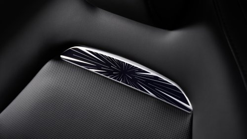 2026 Tesla Model Y Performance debuts – top-spec Juniper packs 460 hp; 0-100 in 3.5s, 250 km/h, 580 km