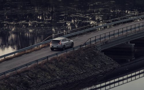 2026 Volvo XC70 officially debuts – extended-range PHEV; up to 212 km EV range, from RM177k in China