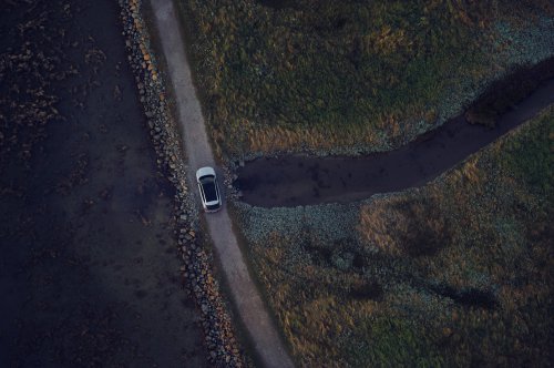 2026 Volvo XC70 officially debuts – extended-range PHEV; up to 212 km EV range, from RM177k in China