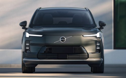 2026 Volvo XC70 officially debuts – extended-range PHEV; up to 212 km EV range, from RM177k in China