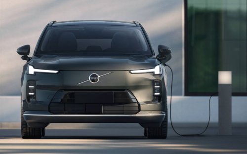 2026 Volvo XC70 officially debuts – extended-range PHEV; up to 212 km EV range, from RM177k in China