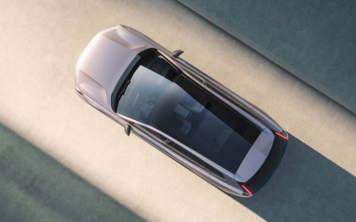 2026 Volvo XC70 officially debuts – extended-range PHEV; up to 212 km EV range, from RM177k in China