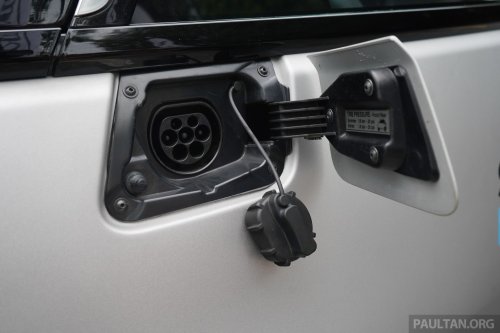 Microlino previewed in Malaysia – first debut in Asia; modern bubble car with 228 km EV range; 2026 launch