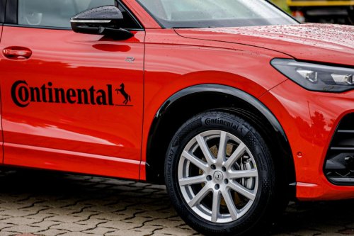SUV, Continental UltraContact UX7 sampled – new SUV tyre heads brand’s tech experience showcase in Germany