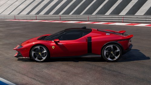Ferrari 849 Testarossa in Bangkok for ASEAN debut – SF90 replacement with iconic name and 1,050 PS