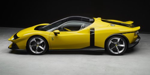 Ferrari 849 Testarossa in Bangkok for ASEAN debut – SF90 replacement with iconic name and 1,050 PS