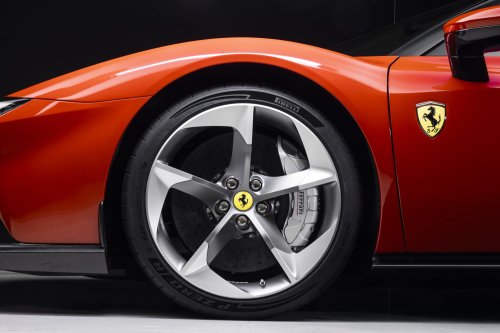 Ferrari 849 Testarossa in Bangkok for ASEAN debut – SF90 replacement with iconic name and 1,050 PS