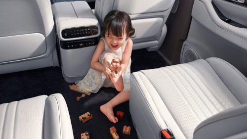 Geely Galaxy M9 in China – 6-seat PHEV SUV, up to 870 PS, 185 km EV range, 1,255 km total, from RM103k