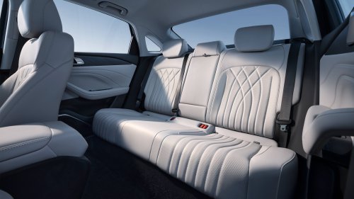 Geely Galaxy Starshine 6 in Beijing – PHEV version of Emgrand; next Proton S70, future Proton eMas sedan?