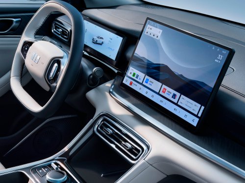 Geely Galaxy Starshine 6 in Beijing – PHEV version of Emgrand; next Proton S70, future Proton eMas sedan?