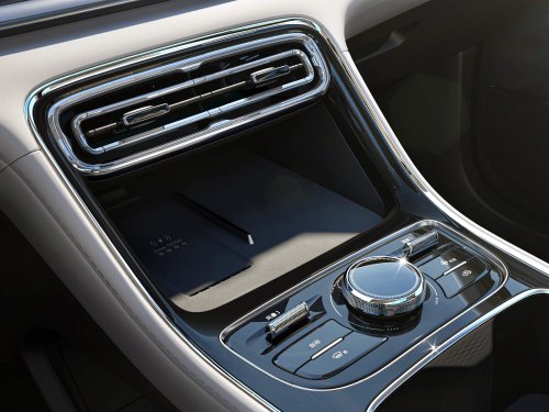 Geely Galaxy Starshine 6 in Beijing – PHEV version of Emgrand; next Proton S70, future Proton eMas sedan?