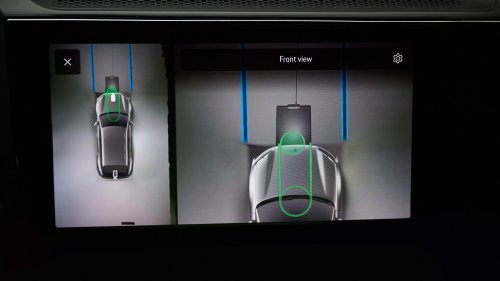 Porsche reveals 11-kW wireless AC charging tech – one-box solution to be offered for Cayenne Electric