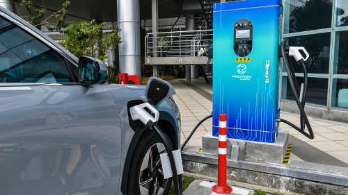 Proton, Proton opens self-operated 120 kW DC EV fast charger in Tanjong Malim – RM0.40 per kWh until Oct 31