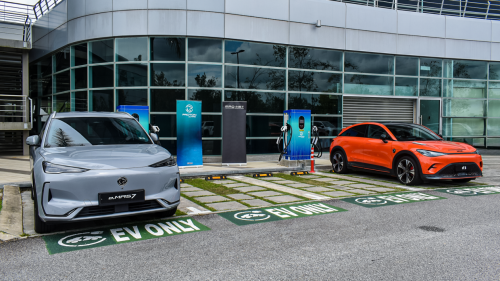 Proton opens self-operated 120 kW DC EV fast charger in Tanjong Malim – RM0.40 per kWh until Oct 31