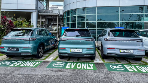Proton | Proton opens self-operated 120 kW DC EV fast charger in Tanjong Malim – RM0.40 per kWh until Oct 31