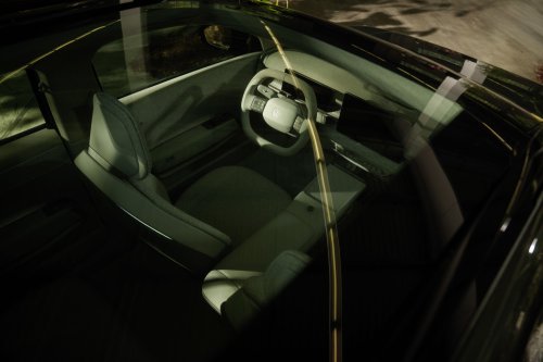 Volkswagen ID.Cross Concept debuts – electric SUV with 211 PS front motor, 420 km range WLTP