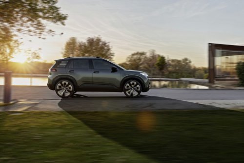 Volkswagen ID.Cross Concept debuts – electric SUV with 211 PS front motor, 420 km range WLTP