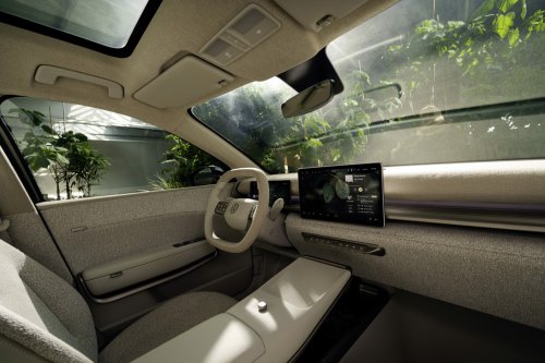 Volkswagen ID.Cross Concept debuts – electric SUV with 211 PS front motor, 420 km range WLTP