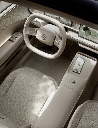 Volkswagen ID.Cross Concept debuts – electric SUV with 211 PS front motor, 420 km range WLTP