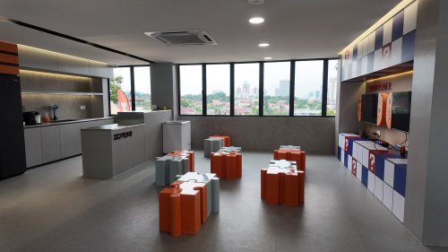 iCaur Petaling Jaya by Karrus Automotive Group now open – brand’s 2nd dealership in Malaysia, worldwide