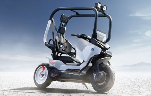 BMW Motorrad Vision CE e-scooter comes with cage