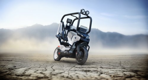 BMW Motorrad Vision CE e-scooter comes with cage
