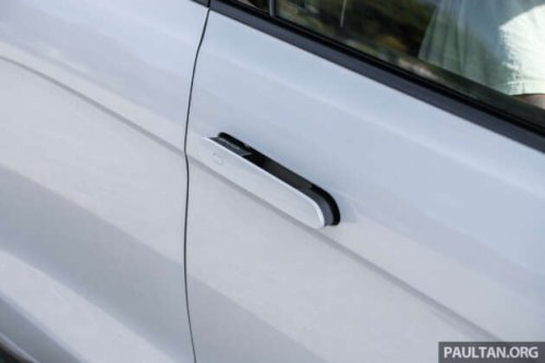 China tightens door handle laws: pop-outs not banned but need enough hand clearance, mechanical release