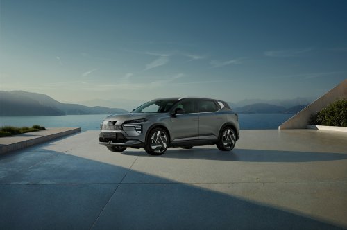 Mitsubishi, Mitsubishi Eclipse Cross, Renault, Renault Scenic, 2026 Mitsubishi Eclipse Cross EV revealed – rebadged Renault Scenic for Europe, 600 km WLTP range