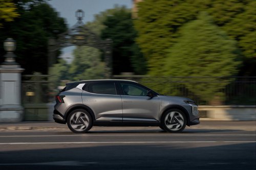2026 Mitsubishi Eclipse Cross EV revealed – rebadged Renault Scenic for Europe, 600 km WLTP range