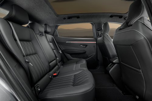 2026 Mitsubishi Eclipse Cross EV revealed – rebadged Renault Scenic for Europe, 600 km WLTP range