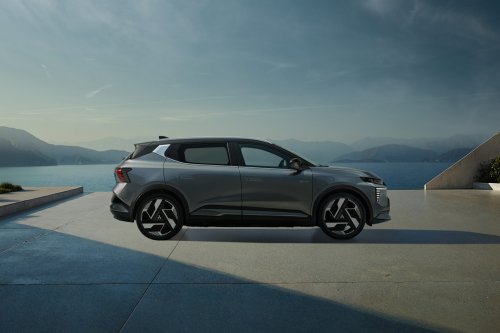2026 Mitsubishi Eclipse Cross EV revealed – rebadged Renault Scenic for Europe, 600 km WLTP range