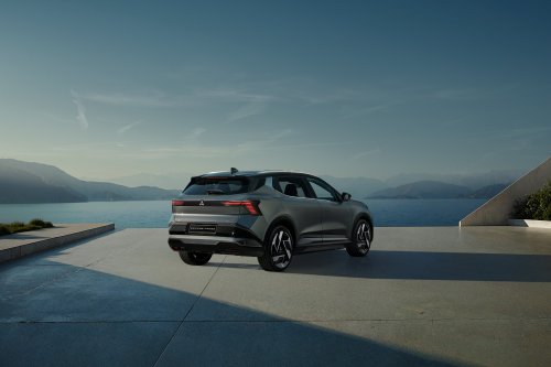 2026 Mitsubishi Eclipse Cross EV revealed – rebadged Renault Scenic for Europe, 600 km WLTP range