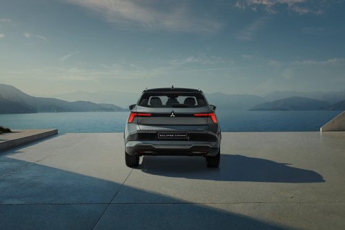 2026 Mitsubishi Eclipse Cross EV revealed – rebadged Renault Scenic for Europe, 600 km WLTP range