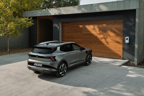 2026 Mitsubishi Eclipse Cross EV revealed – rebadged Renault Scenic for Europe, 600 km WLTP range